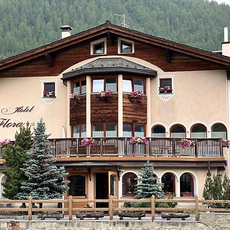 Hotel Flora Livigno Luaran gambar