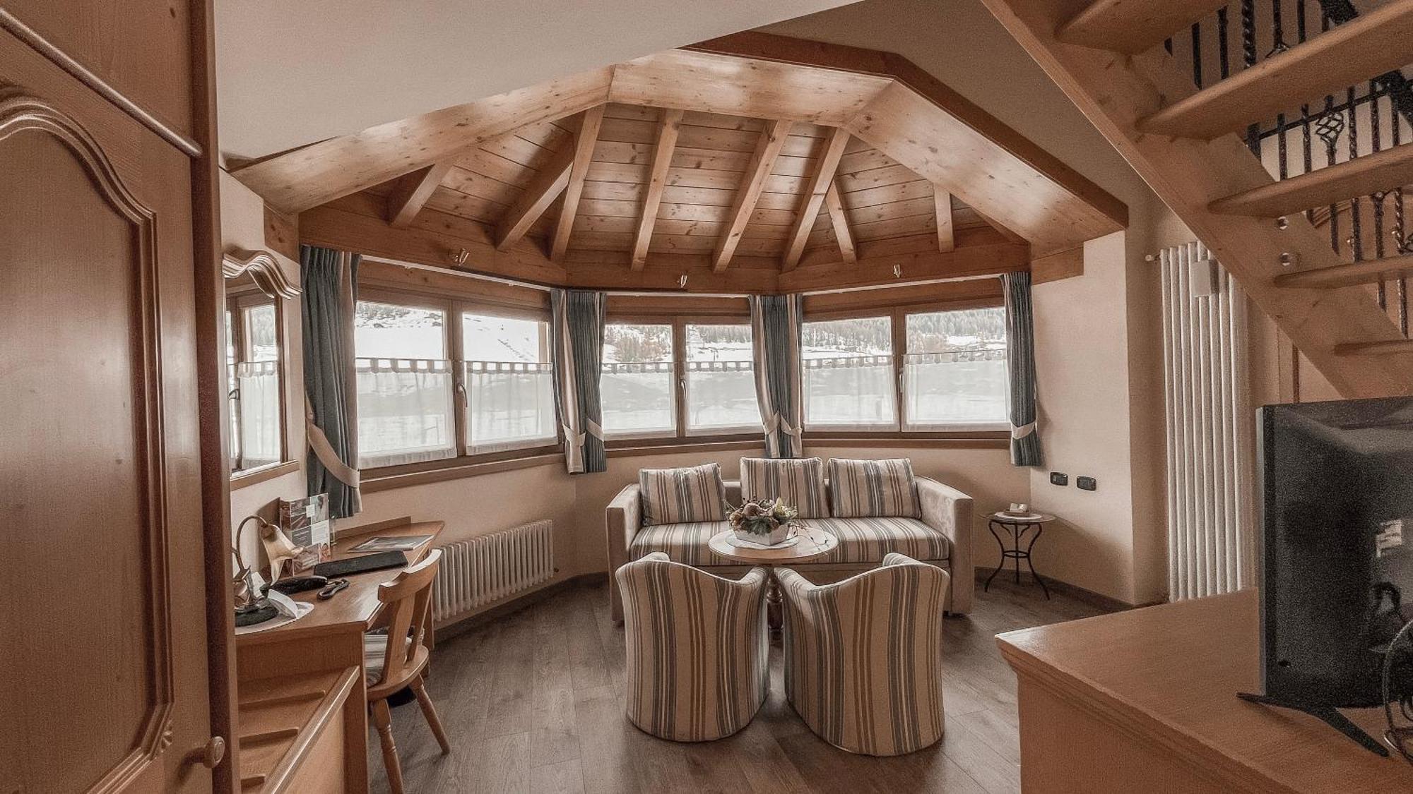 Hotel Flora Livigno Luaran gambar