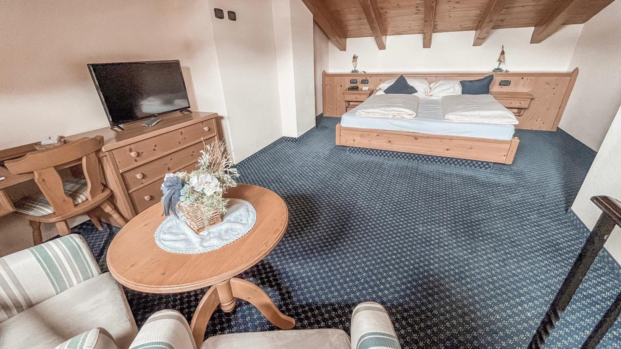 Hotel Flora Livigno Luaran gambar