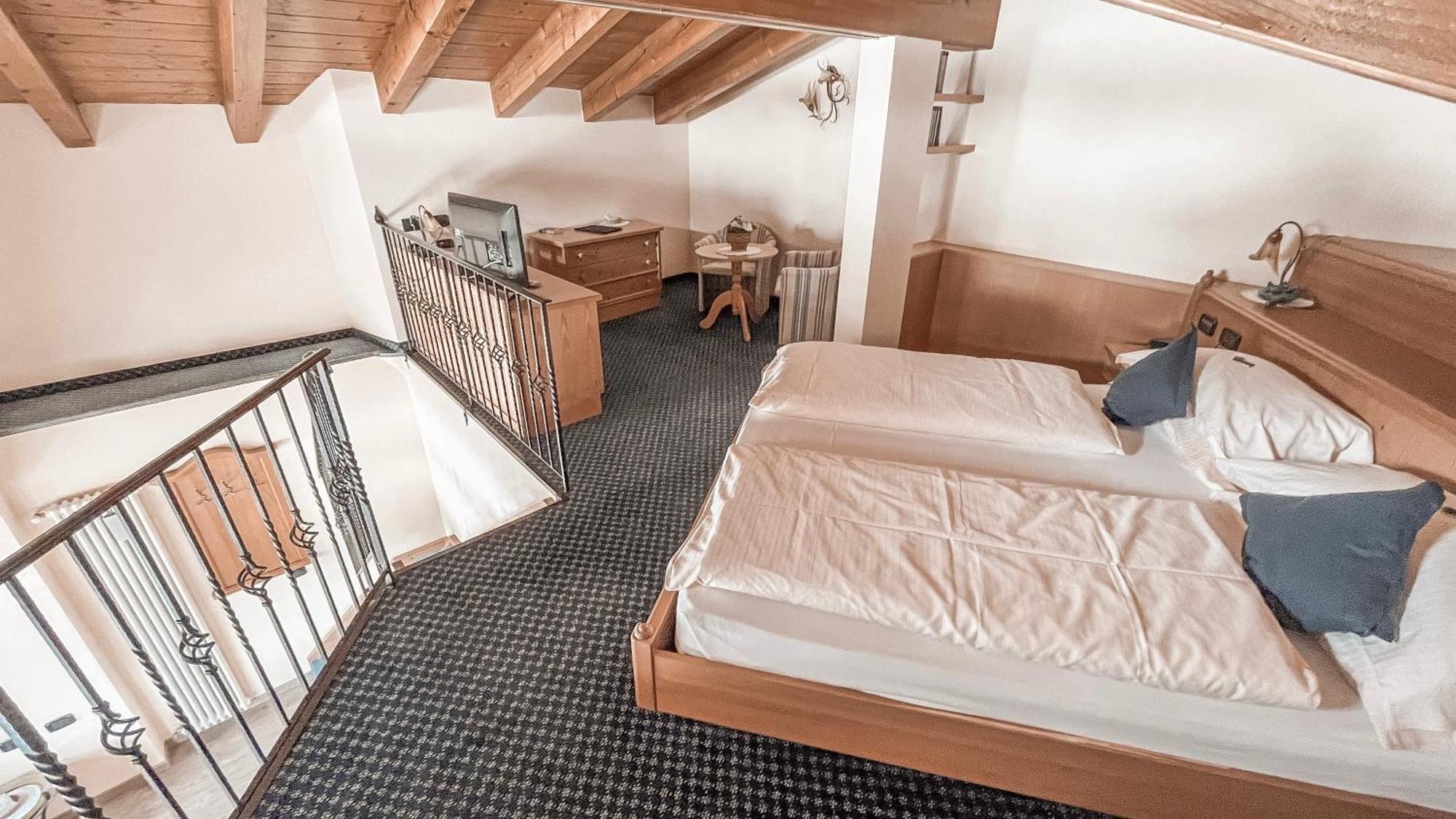 Hotel Flora Livigno Luaran gambar